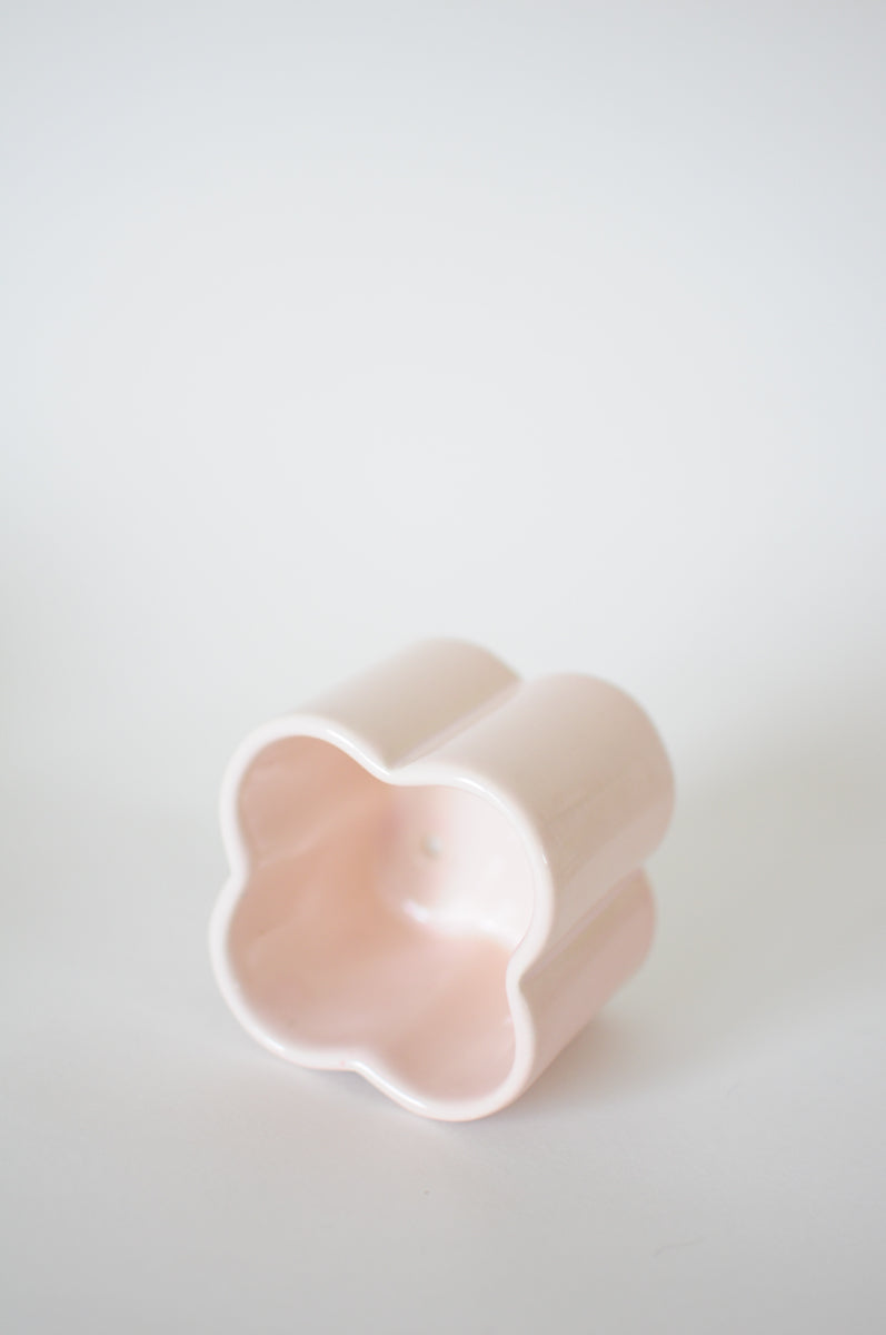 Clover Pot — Light Pink