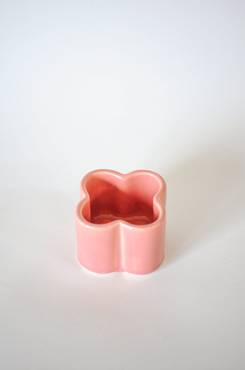 Clover Planter — Peach