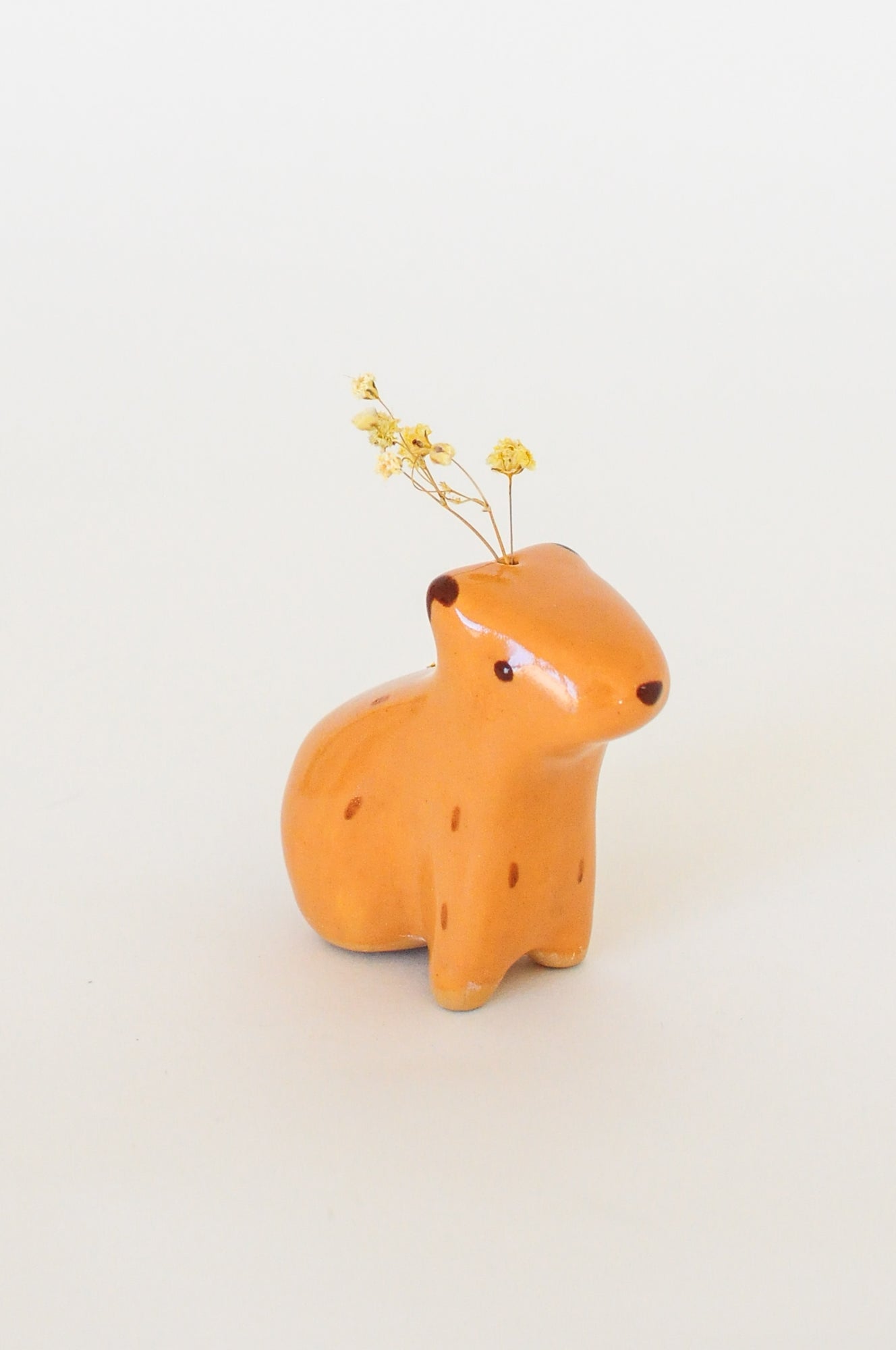 Capybara Figurine — Bud Vase, 02