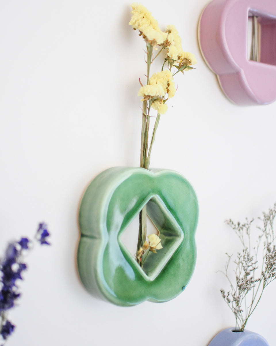Clover Wall Vase 04 — Jade green