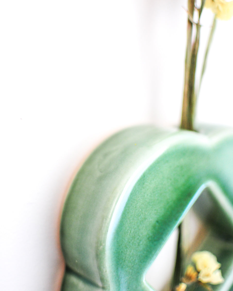 Clover Wall Vase 04 — Jade green