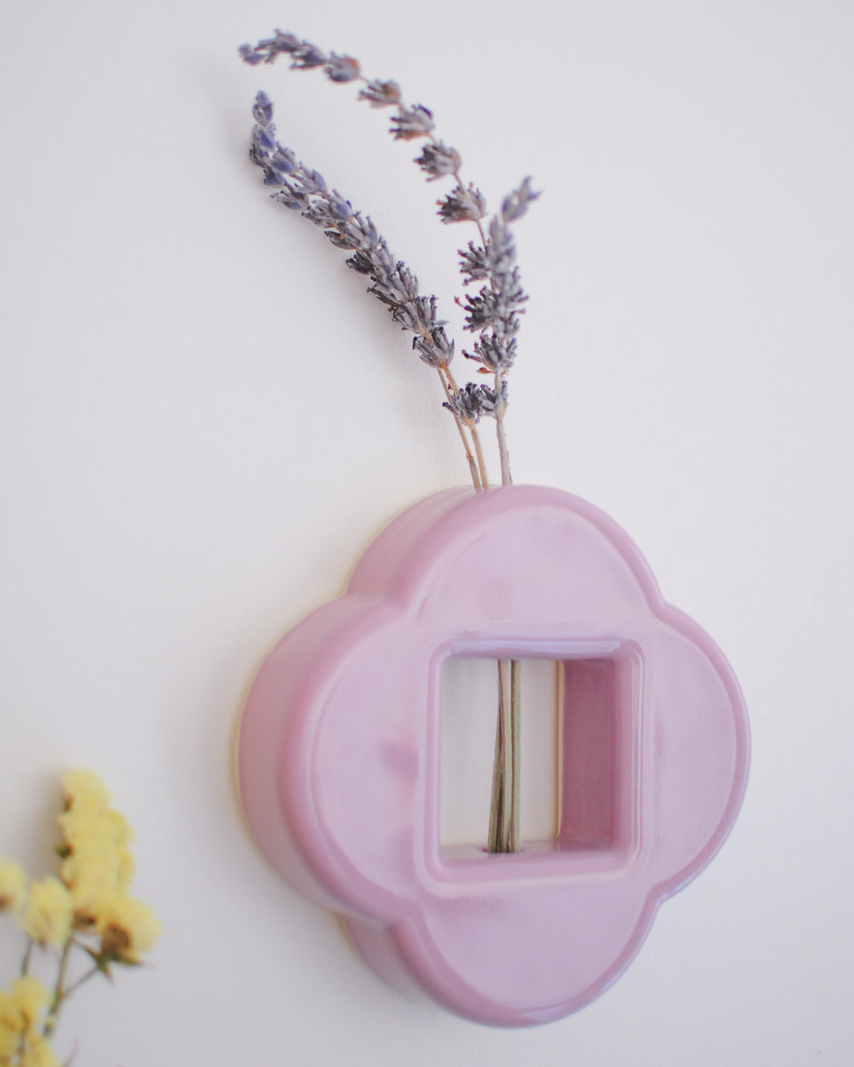 Clover Wall Vase 05 — Purple
