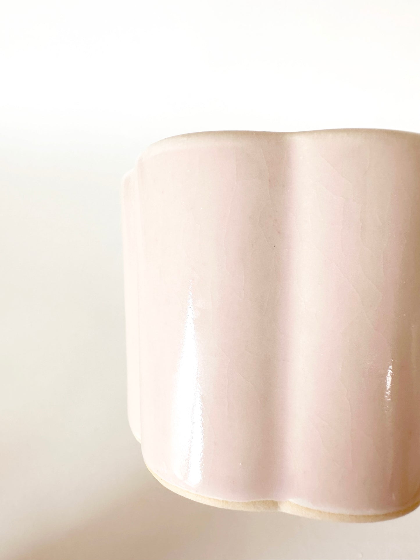 Clover Pot — Light Pink