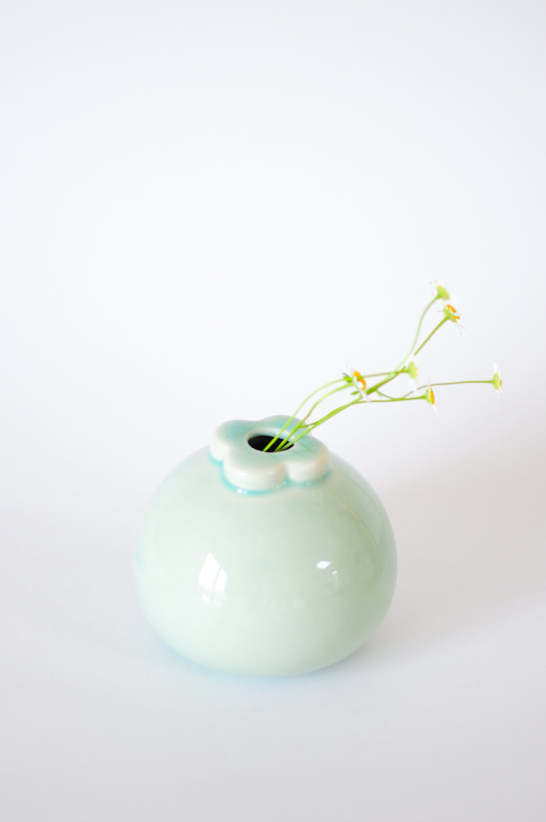 Mangosteen Vase — Aqua