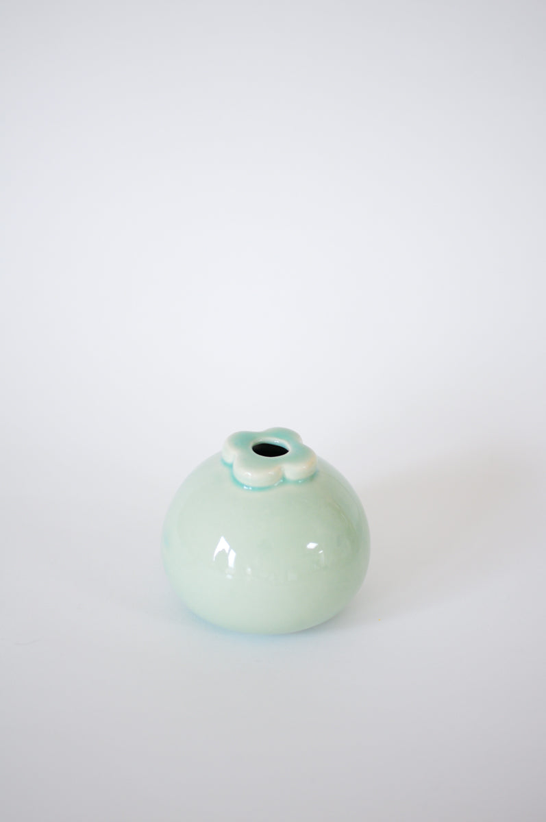 Mangosteen Vase — Aqua