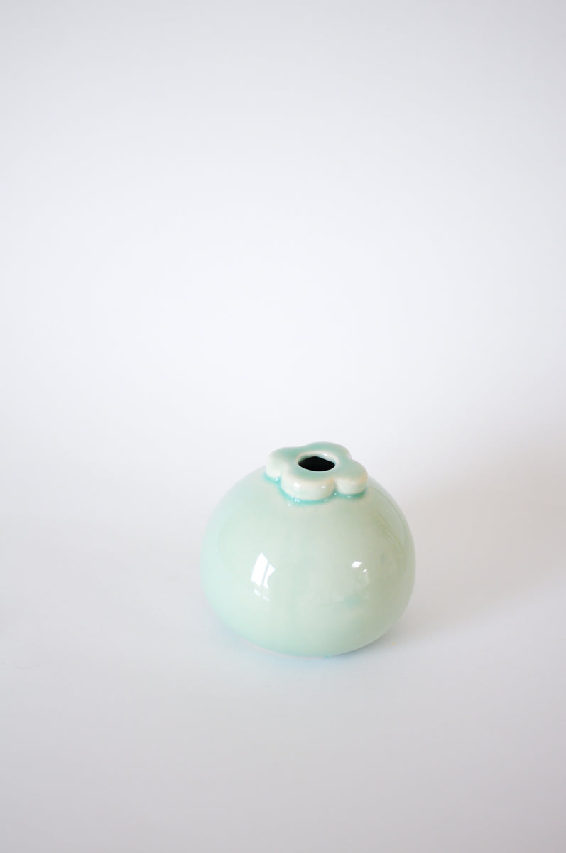 Mangosteen Vase — Aqua