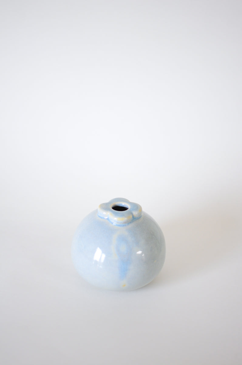Mangosteen Vase — Smokey Blue