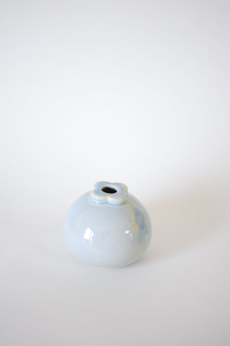 Mangosteen Vase — Smokey Blue