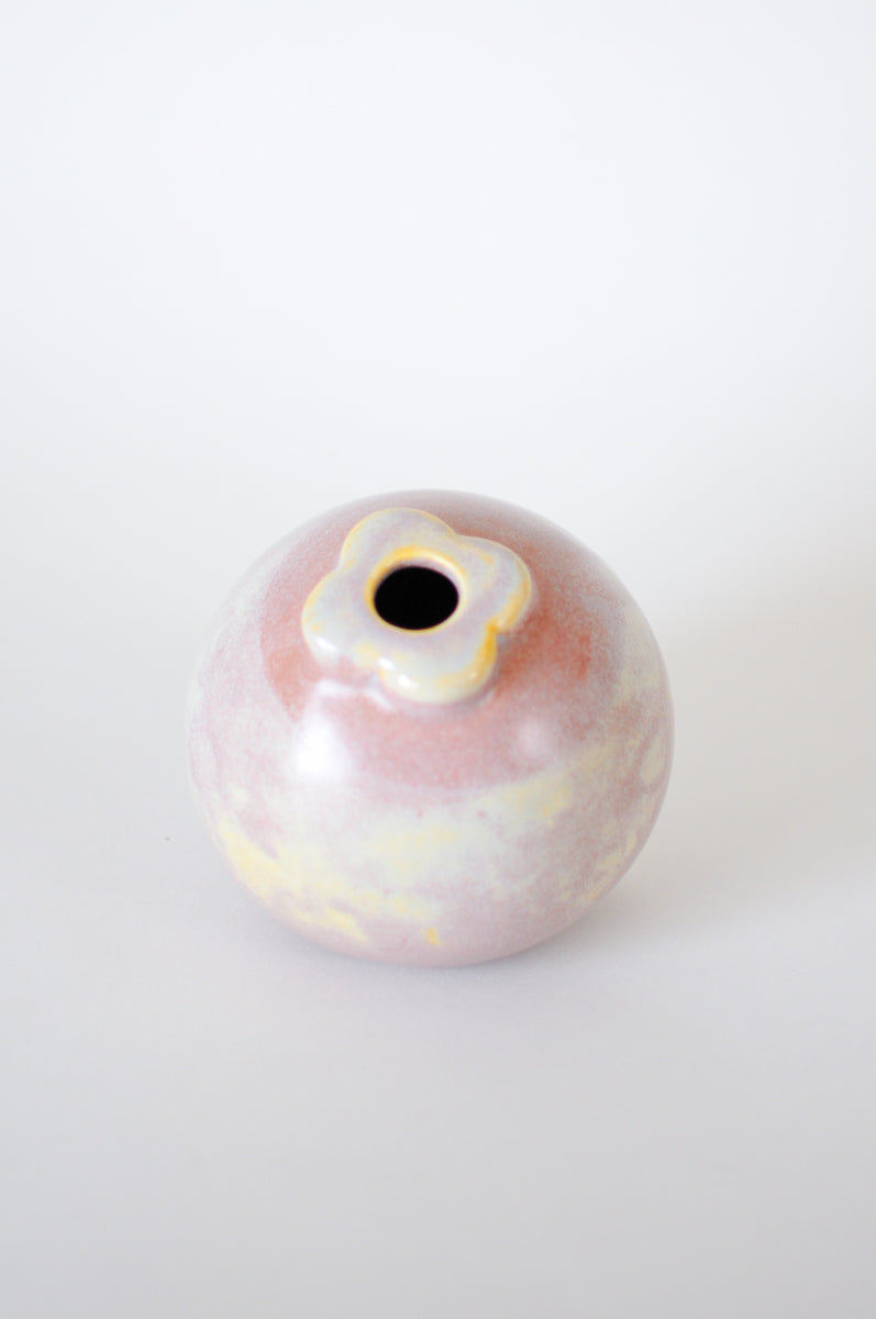Mangosteen Vase — Pebble Beach