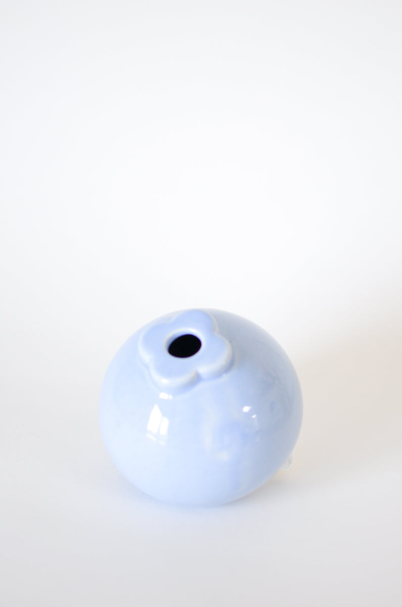 Mangosteen Vase — Light Blue
