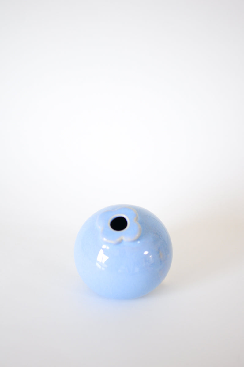 Mangosteen Vase — Medium Blue