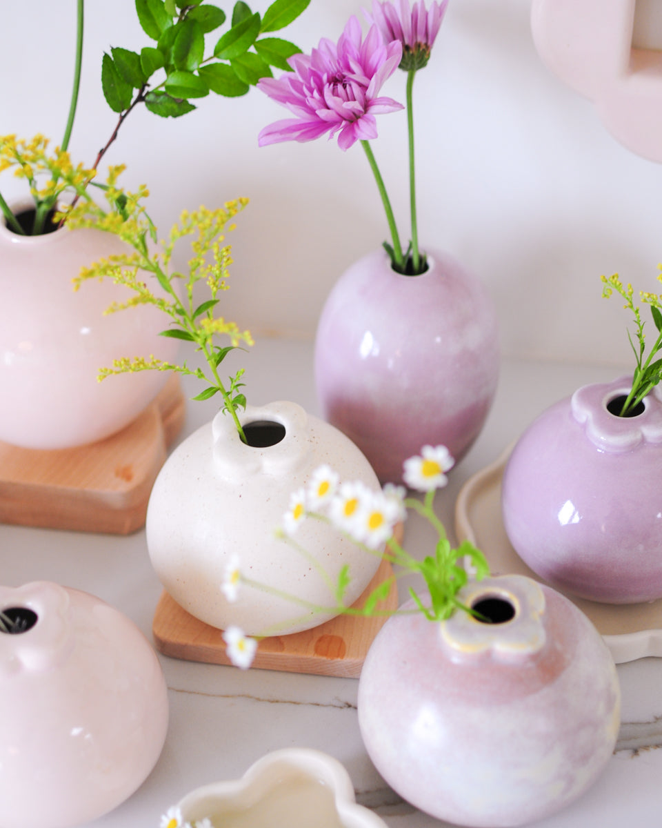 Mangosteen Vase — Oatmeal