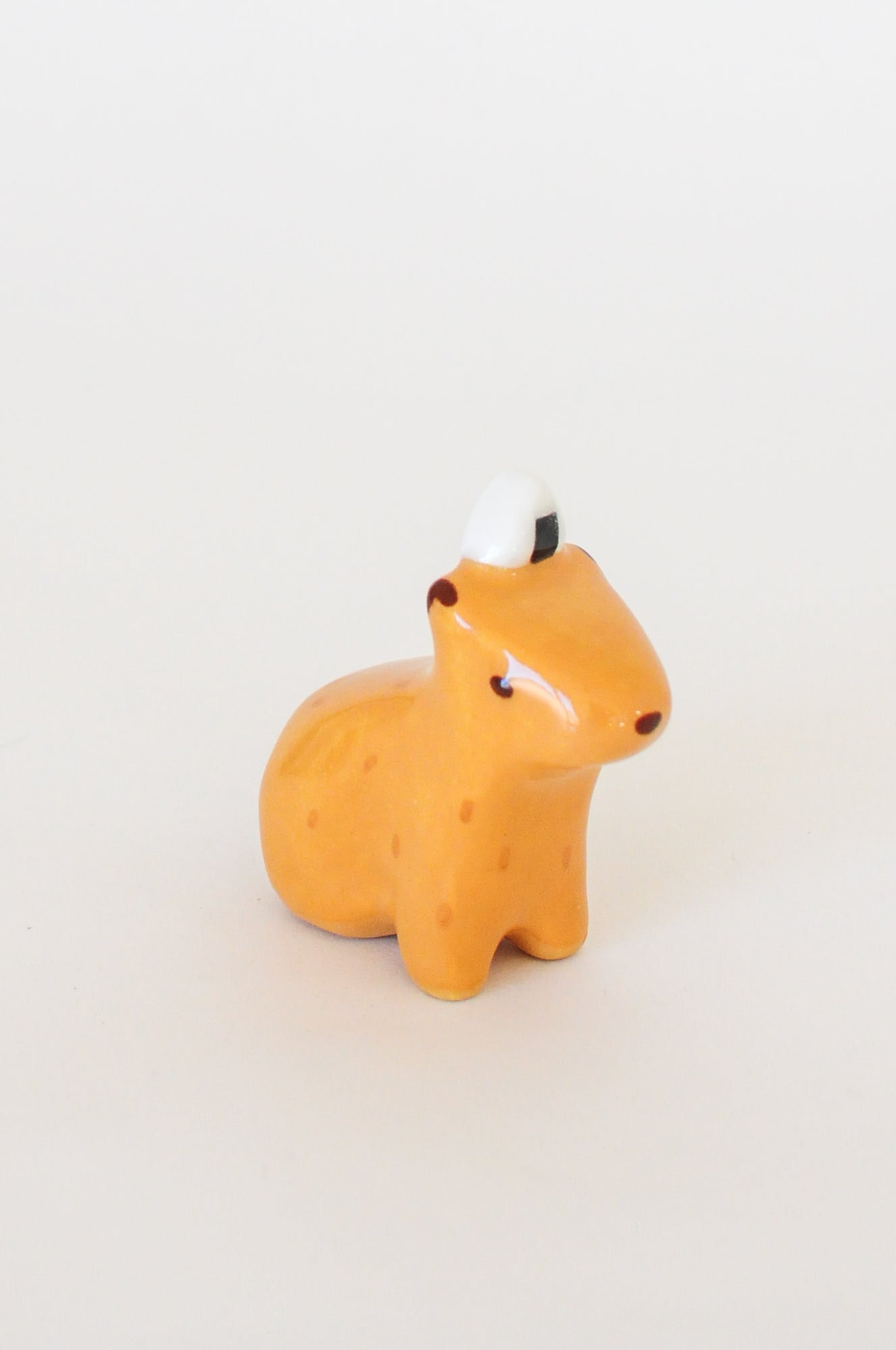 Capybara Figurine — Onigiri