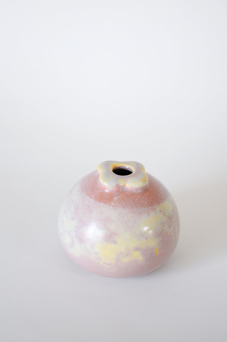 Mangosteen Vase — Pebble Beach