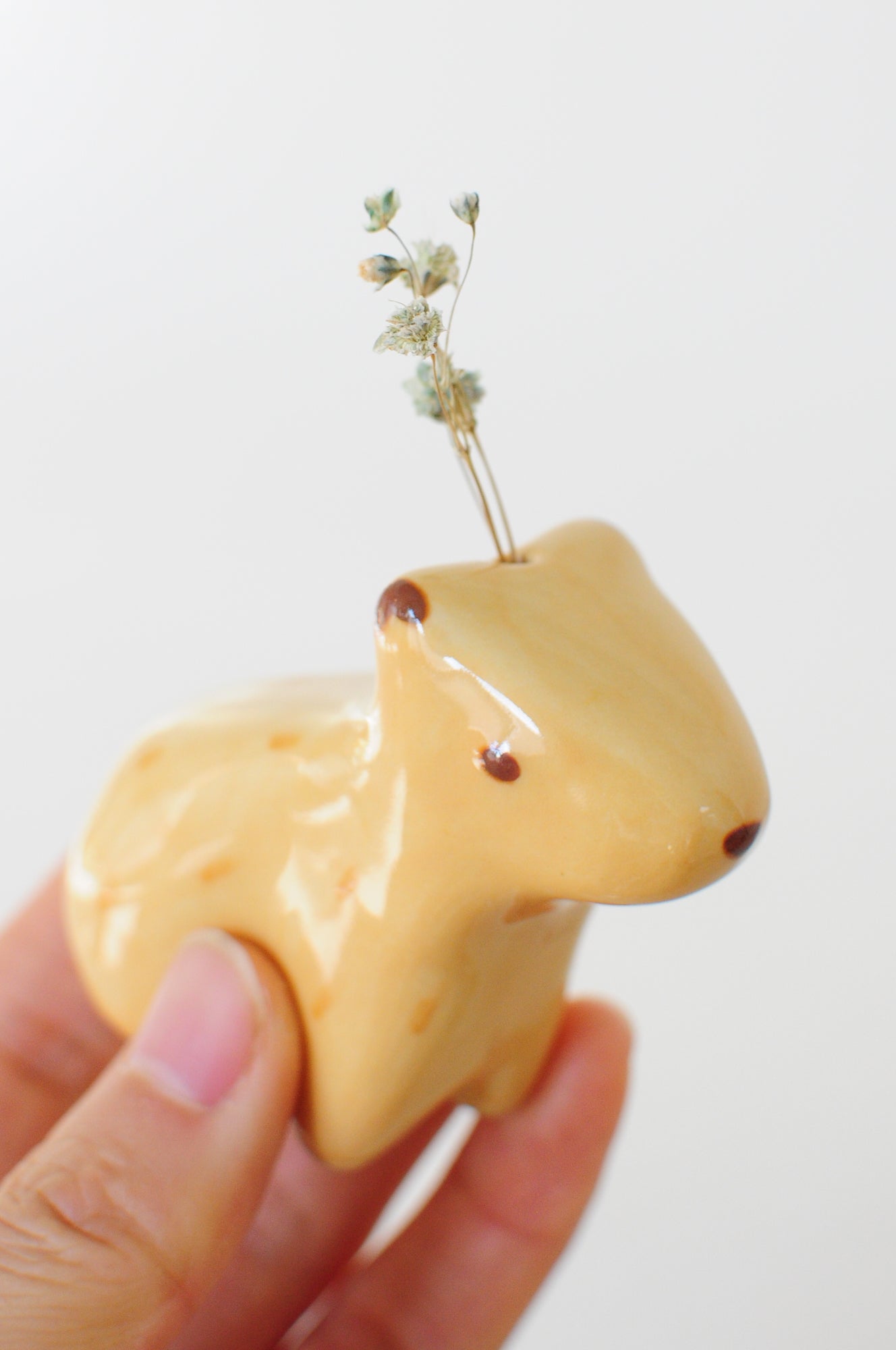 Capybara Figurine — Bud Vase, 04 (Seconds)